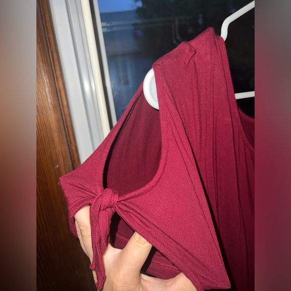 Old Navy Peep Shoulder Romper - Picture 2 of 5